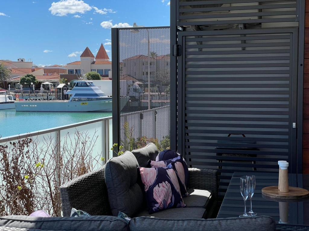 Mariner'S Cove ~ Luxe Waterfront Apartment Mindarie Exterior foto