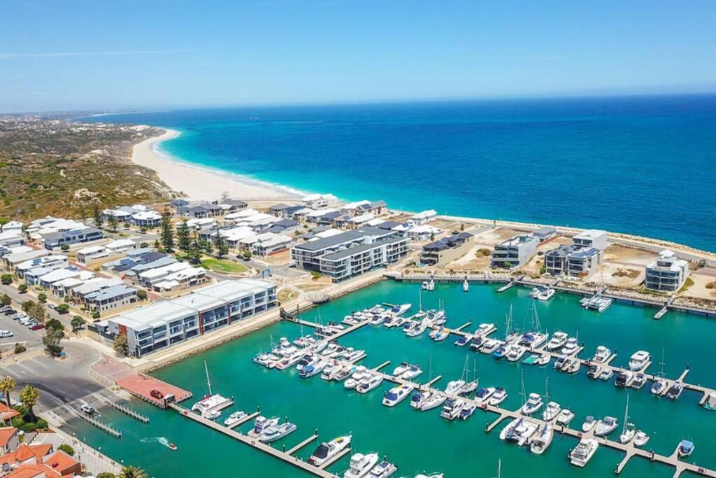 Mariner'S Cove ~ Luxe Waterfront Apartment Mindarie Exterior foto